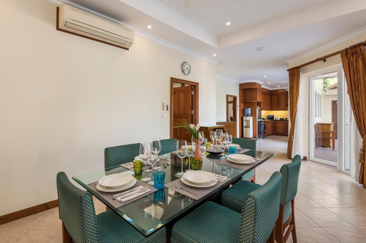 Village Austria Luxury Pool Villas Pattaya Exterior foto